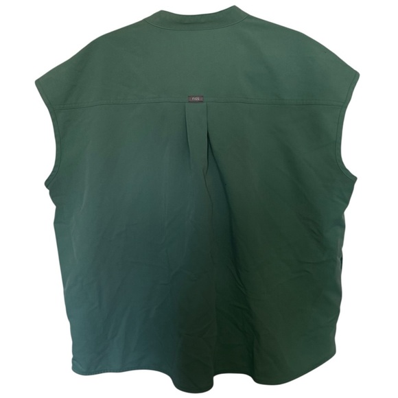 Figs Rafaela Oversized Scrub Top - Picture 6 of 9